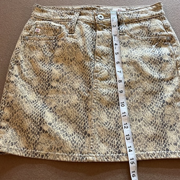 AG Jeans NWT The Vera Snakeskin Mini Skirt Size 27 - Picture 11 of 11